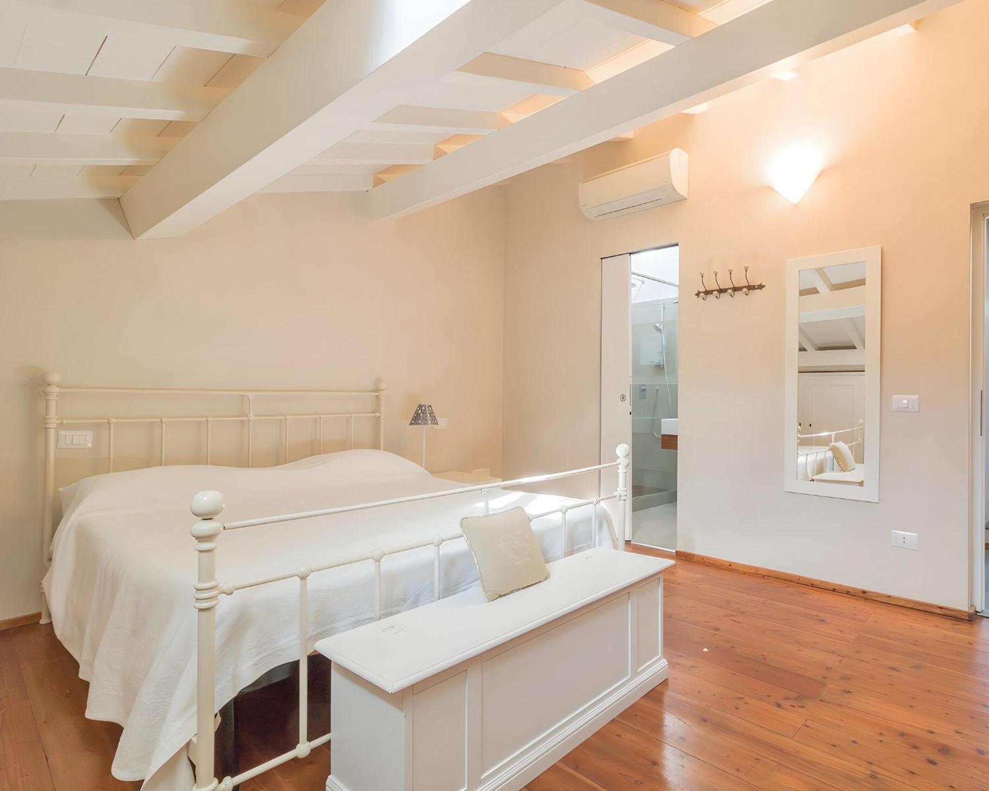 Bed and Breakfast Residenza Farnese Exterior foto